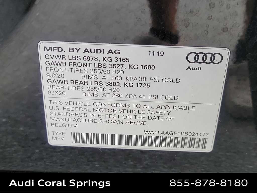 Thumbnail: 2019 Audi e-tron - 29