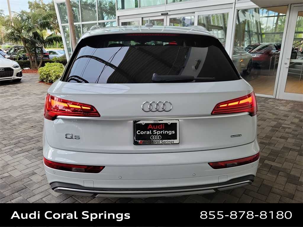 Thumbnail: 2023 Audi Q5 - 5
