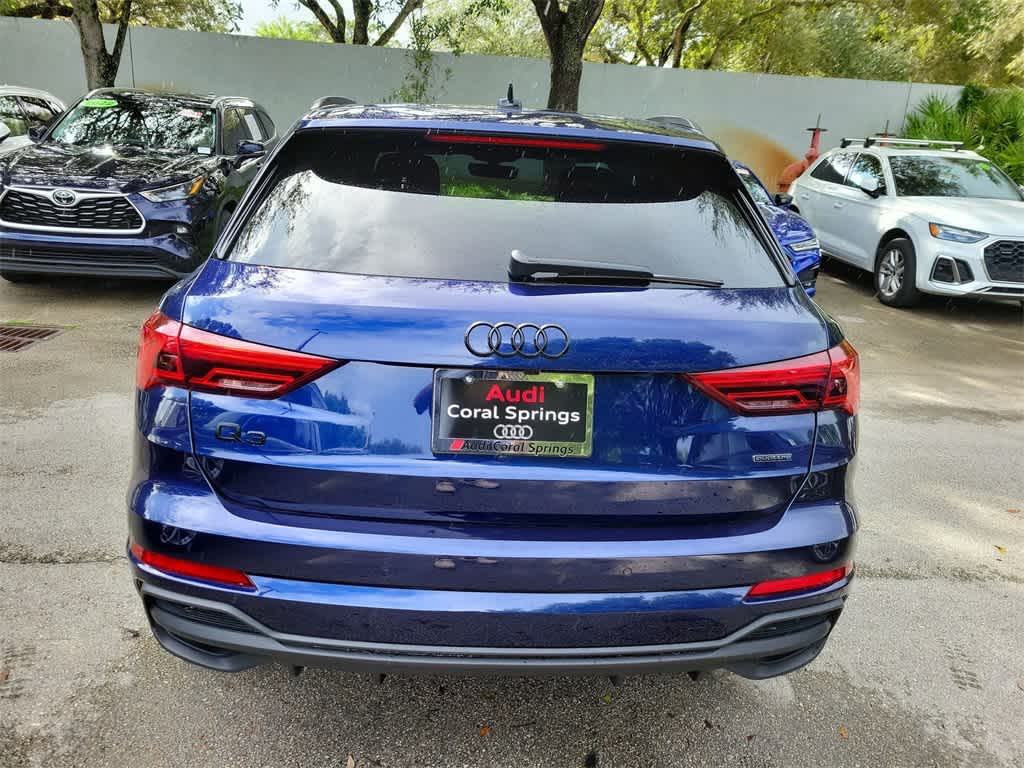 Thumbnail: 2025 Audi Q3 - 5