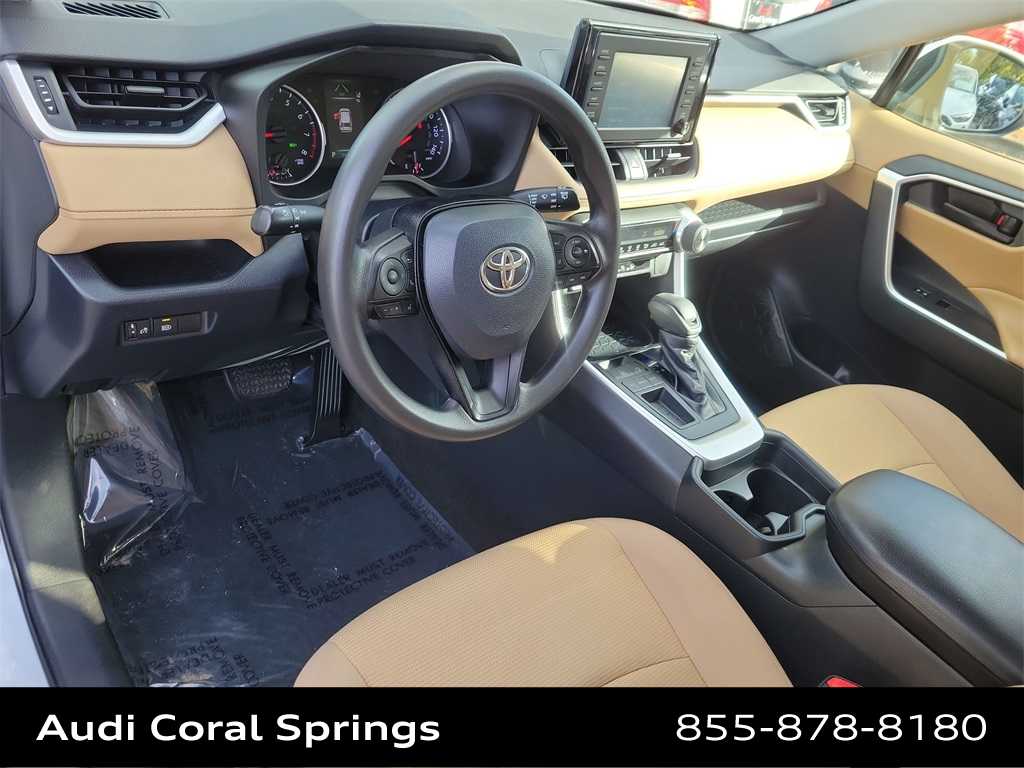 Thumbnail: 2019 Toyota RAV4 - 2