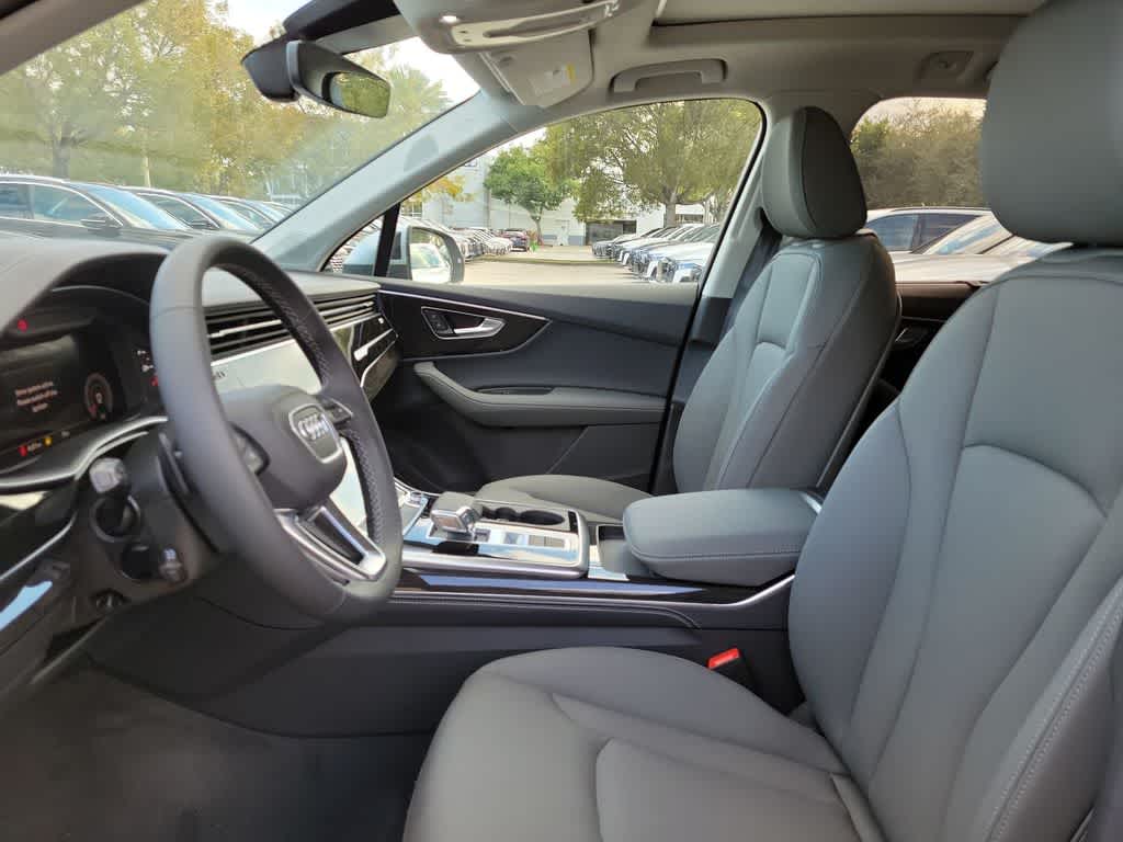 Thumbnail: 2026 Audi Q7 - 11