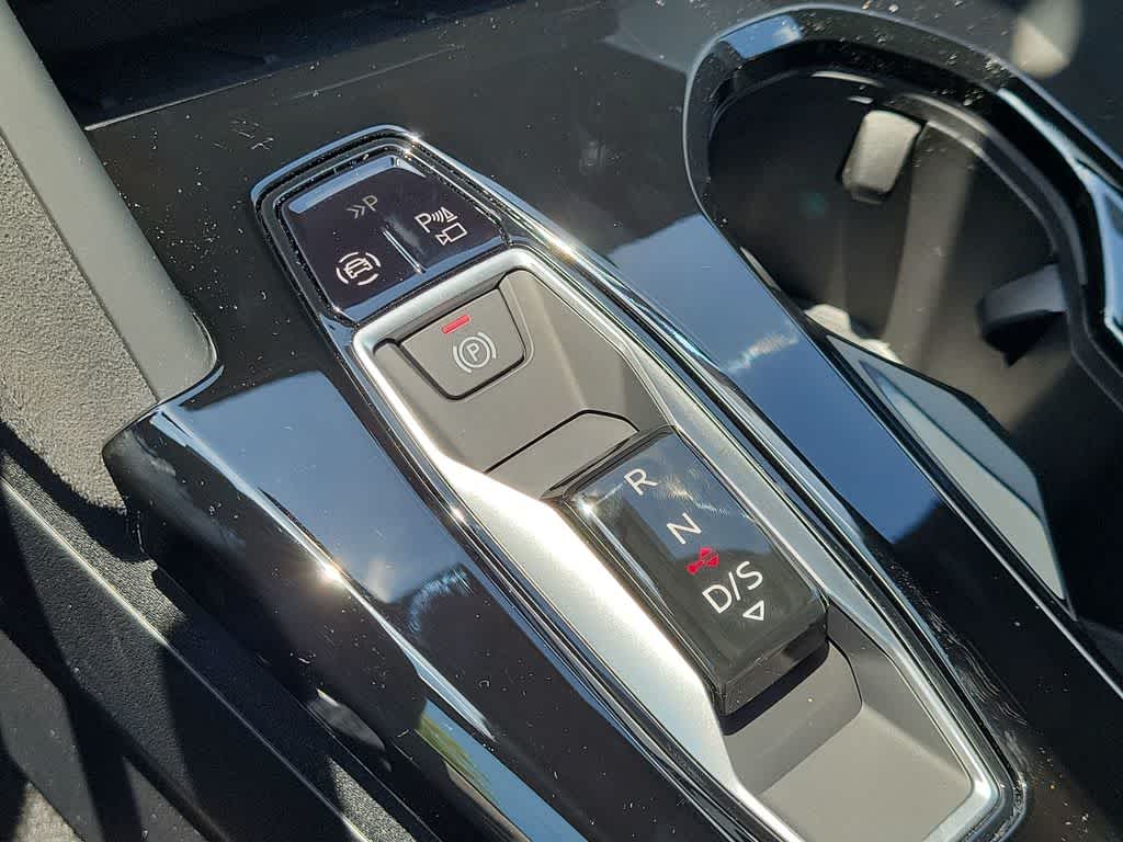 Thumbnail: 2026 Audi SQ5 - 25