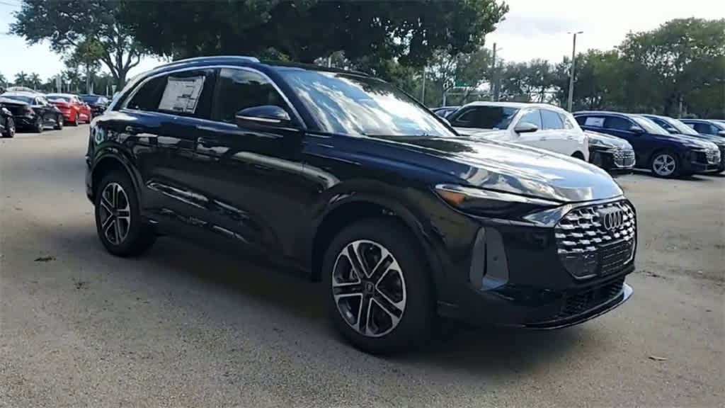 Thumbnail: 2025 Audi Q5 - 2