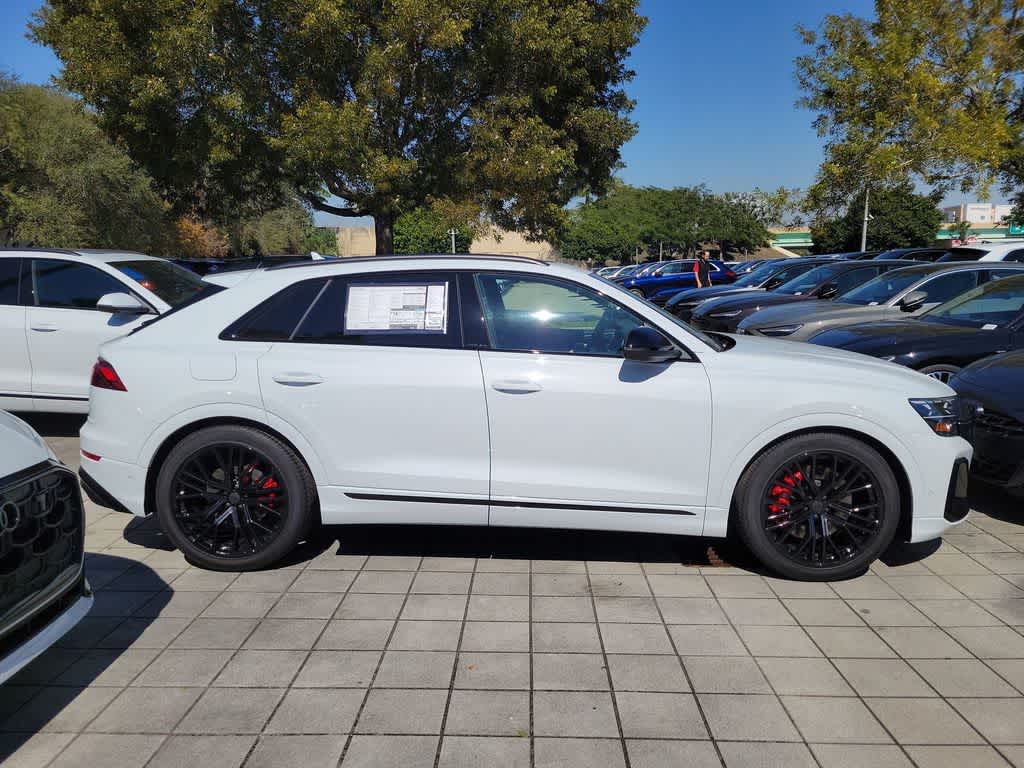 Thumbnail: 2026 Audi SQ8 - 9