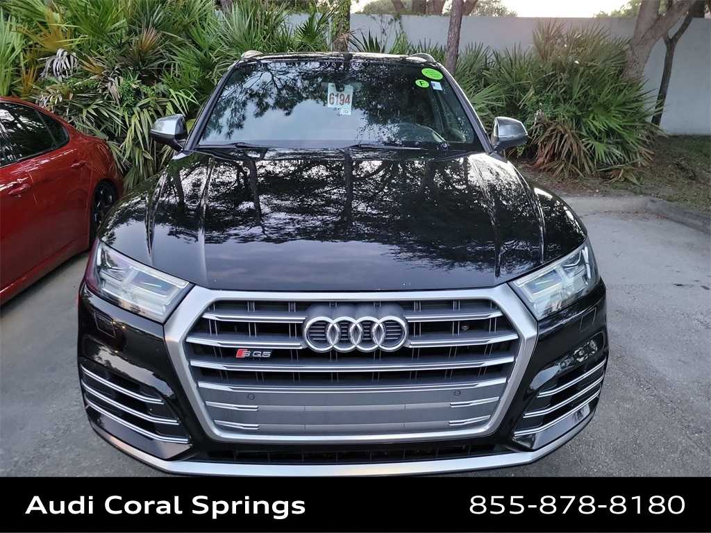 Thumbnail: 2018 Audi SQ5 - 10