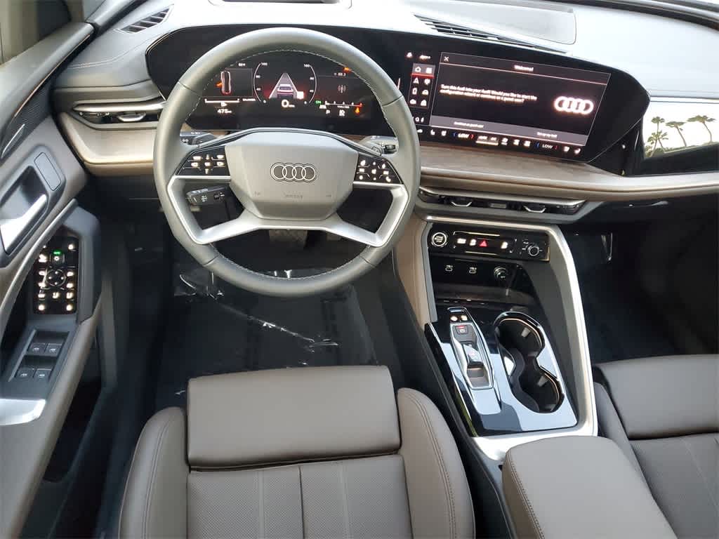 Thumbnail: 2025 Audi Q5 - 10