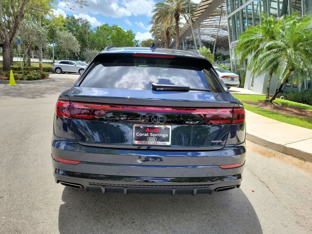 Thumbnail: 2026 Audi Q8 - 7