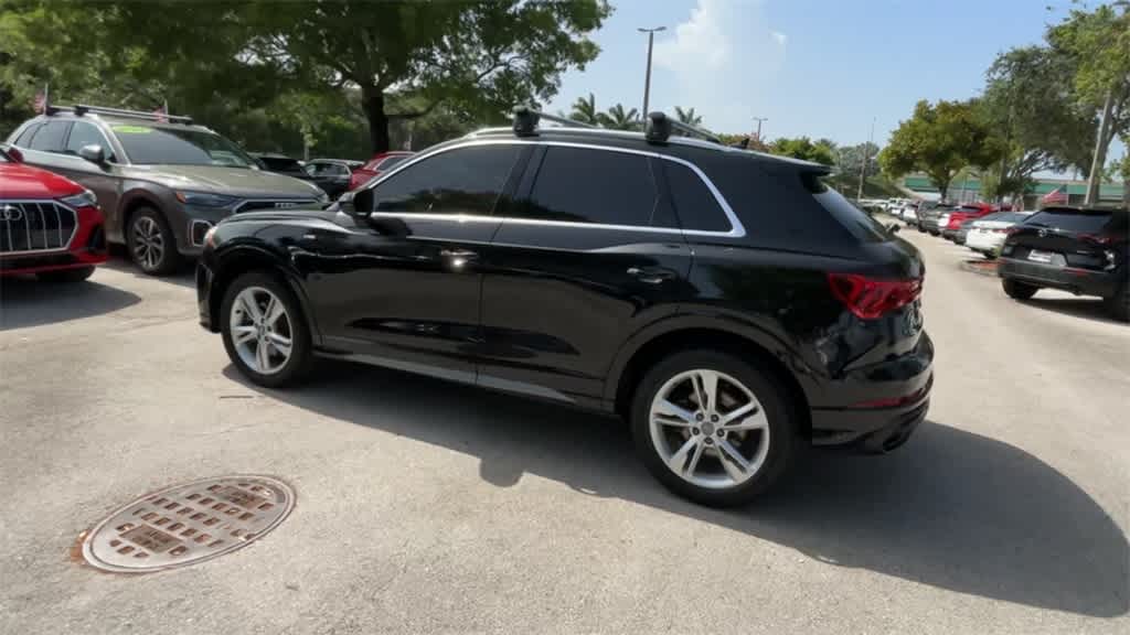 Thumbnail: 2020 Audi Q3 - 6