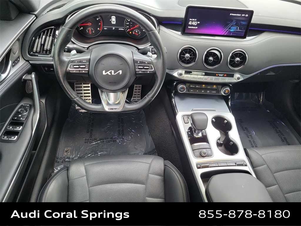 Thumbnail: 2023 Kia Stinger - 10