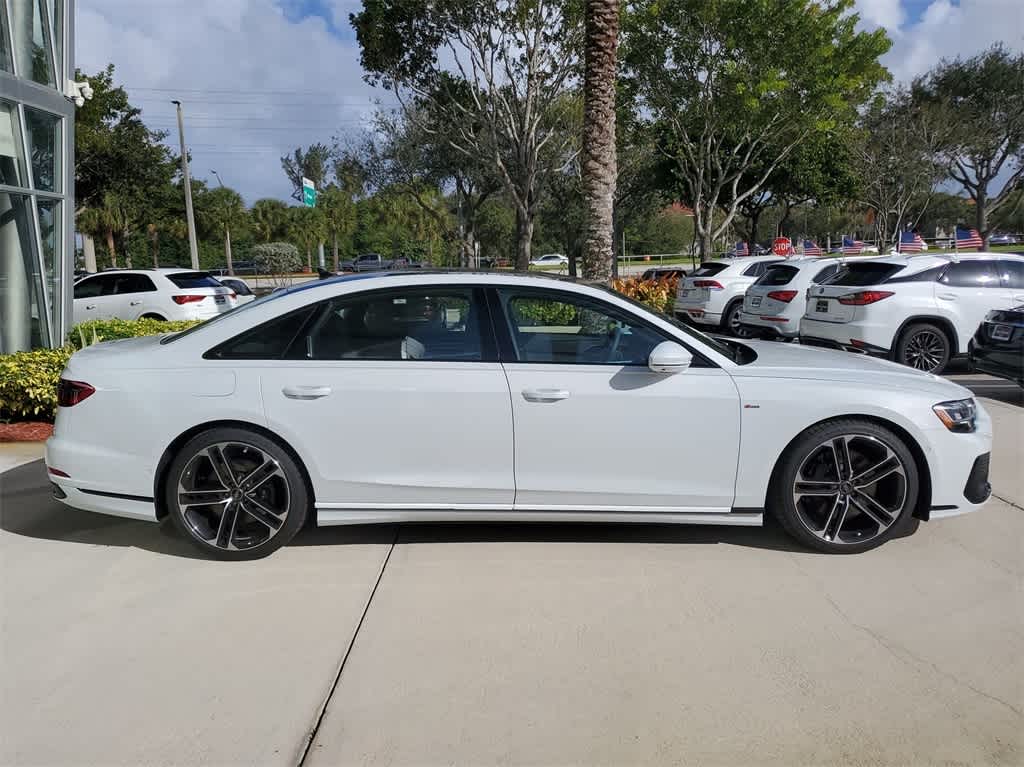 Thumbnail: 2025 Audi A8 - 9