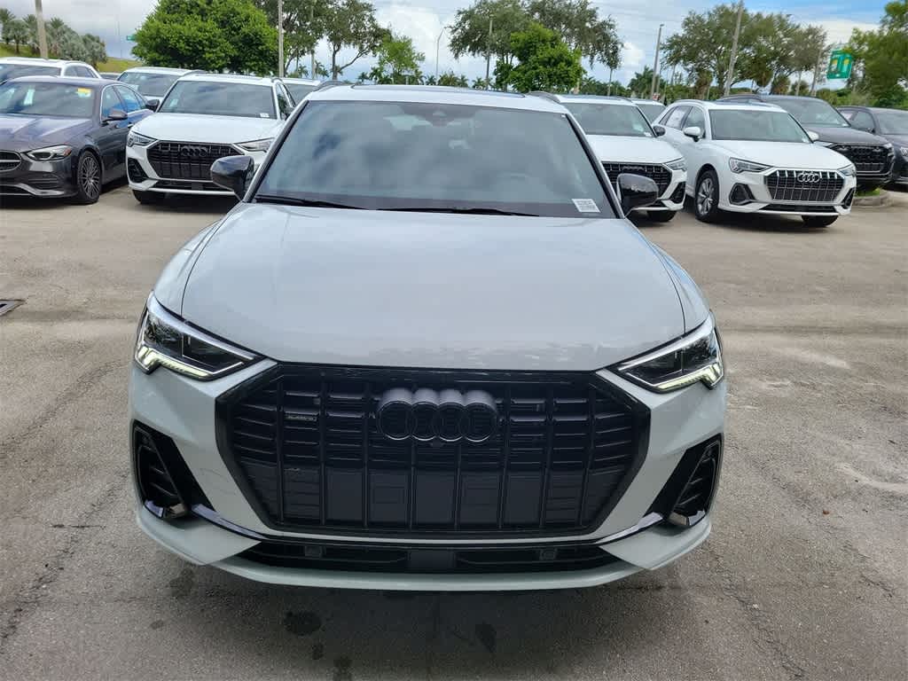 Thumbnail: 2025 Audi Q3 - 3