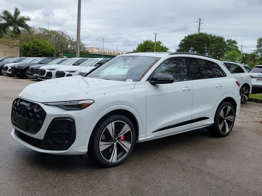 Thumbnail: 2026 Audi SQ5 - 4