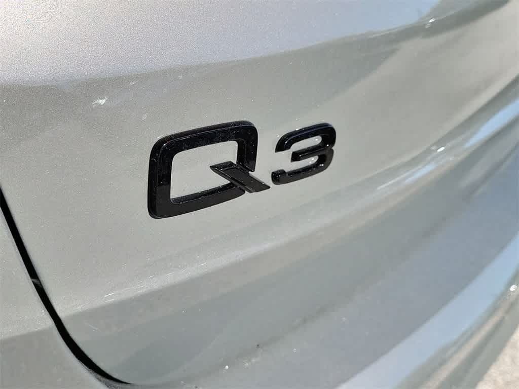 Thumbnail: 2025 Audi Q3 - 15