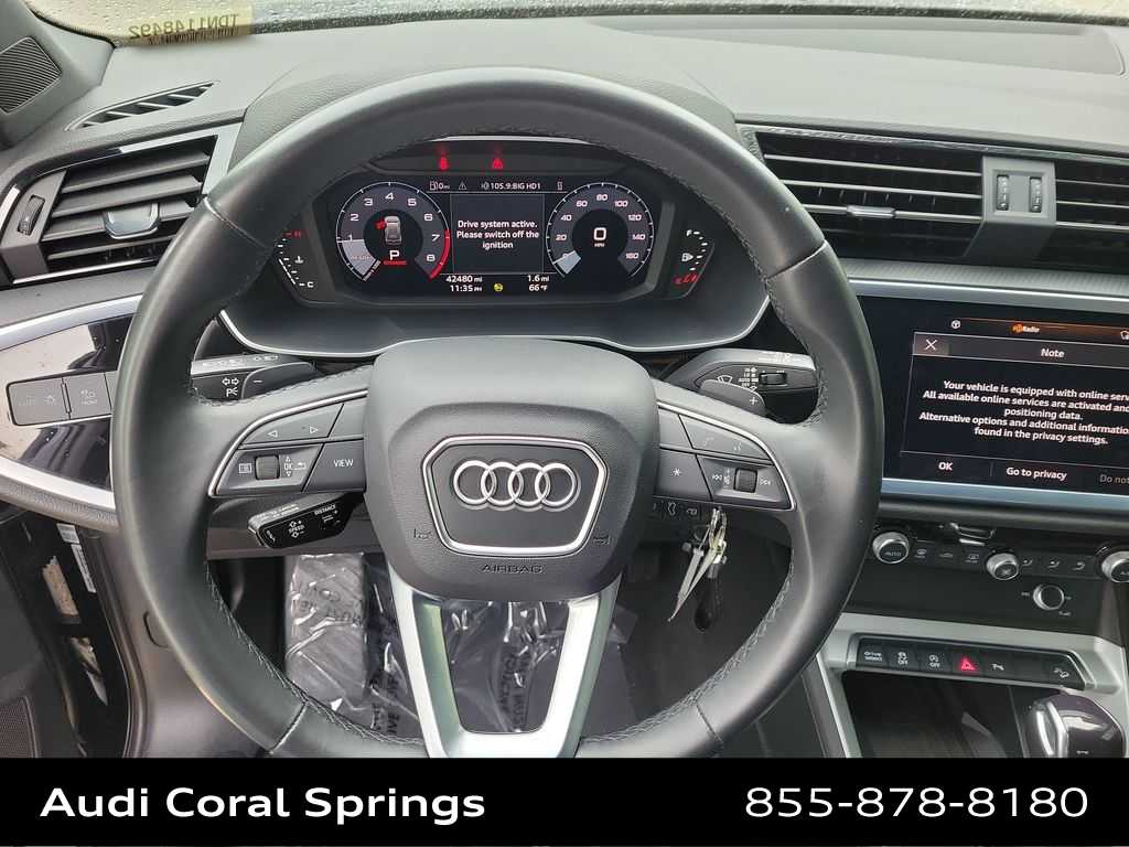 Thumbnail: 2022 Audi Q3 - 23