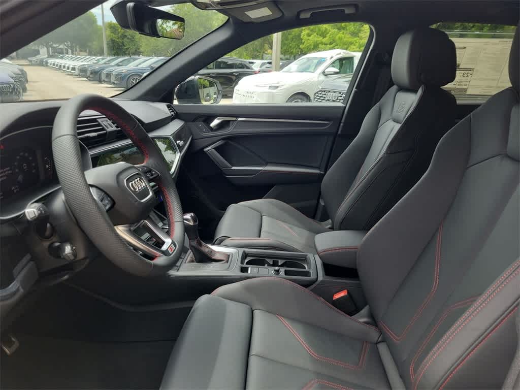 Thumbnail: 2025 Audi Q3 - 19