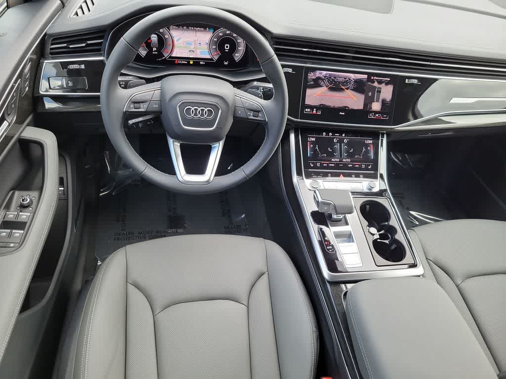 Thumbnail: 2026 Audi Q7 - 10