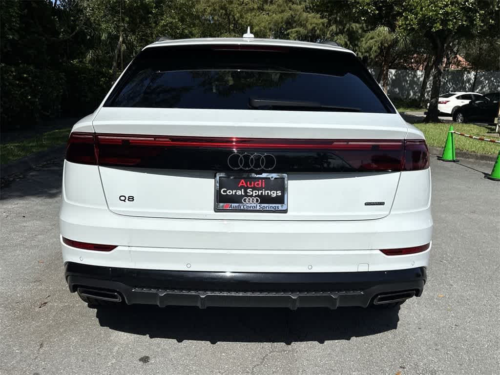 Thumbnail: 2025 Audi Q8 - 19