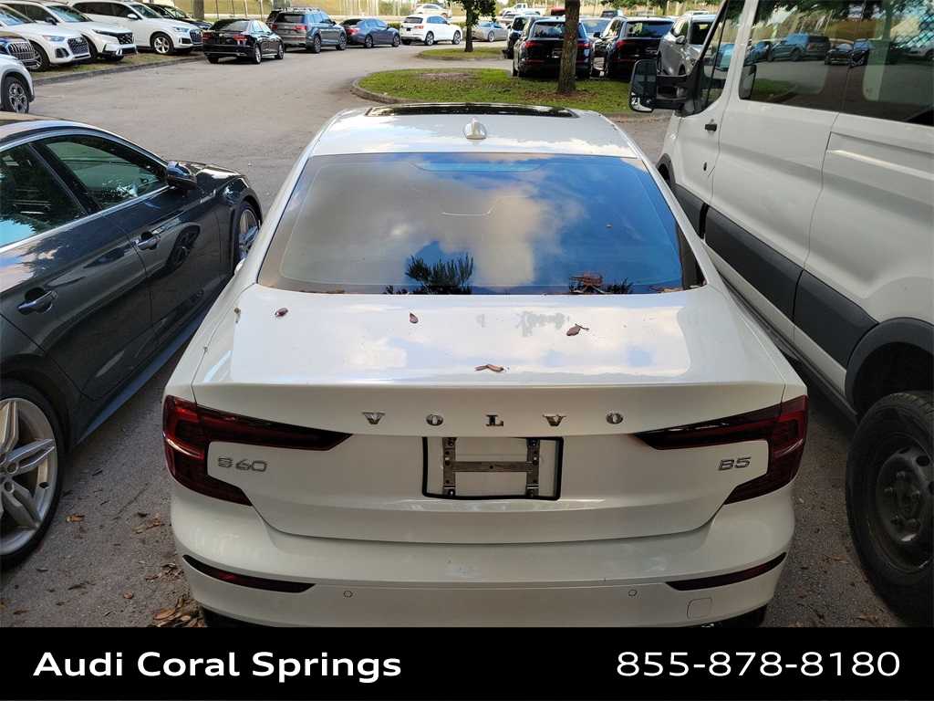 Thumbnail: 2023 Volvo S60 - 12