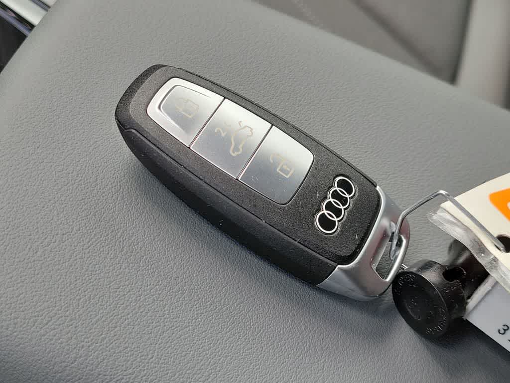 Thumbnail: 2026 Audi Q3 - 28