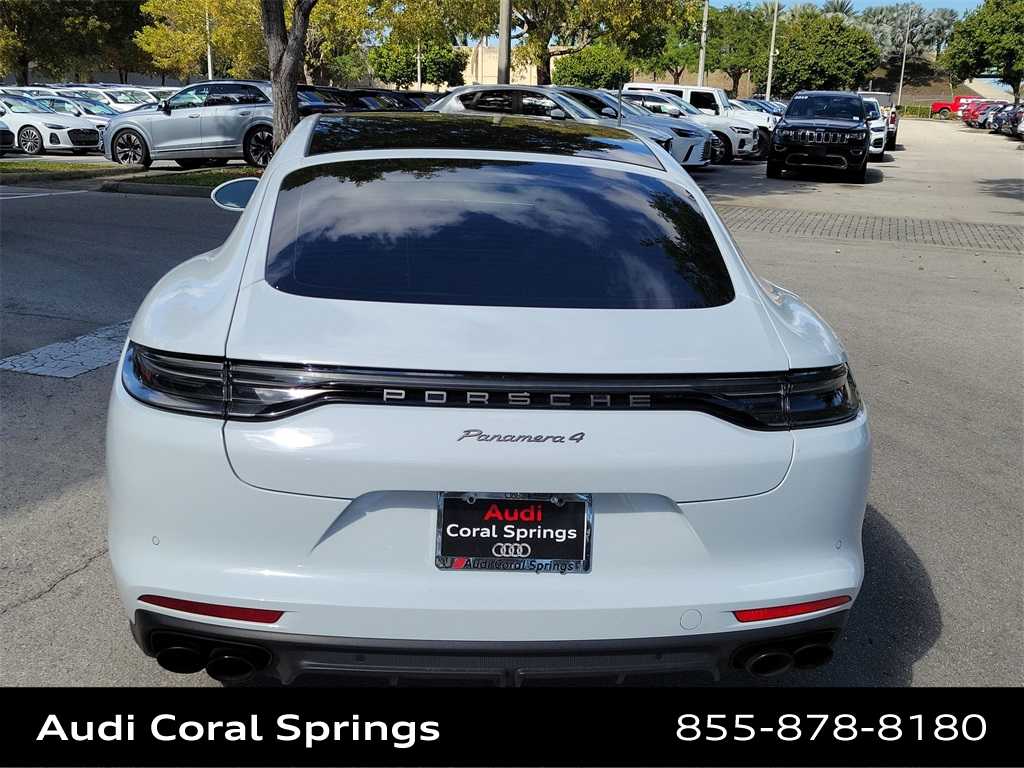 Thumbnail: 2022 Porsche Panamera - 13