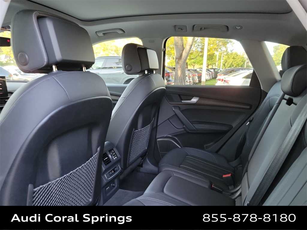 Thumbnail: 2023 Audi Q5 - 20