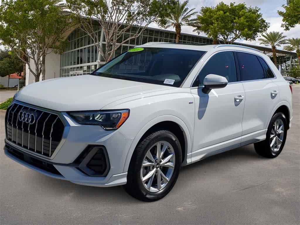 2021 Audi Q3 Premium Hero Image