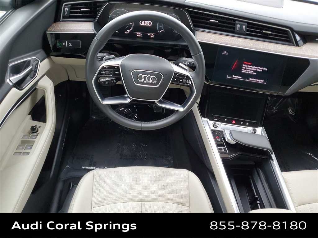 Thumbnail: 2024 Audi Q8 e-tron - 18