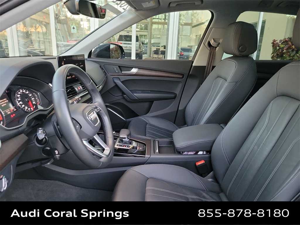 Thumbnail: 2022 Audi Q5 - 18