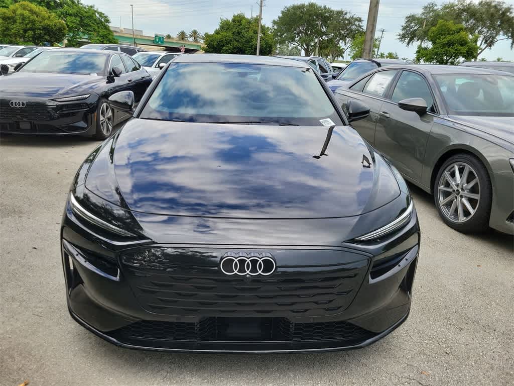 Thumbnail: 2025 Audi e-tron S - 6