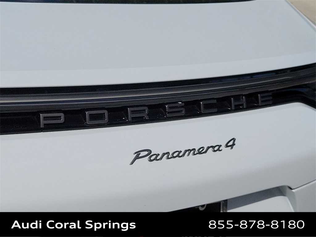 Thumbnail: 2022 Porsche Panamera - 15