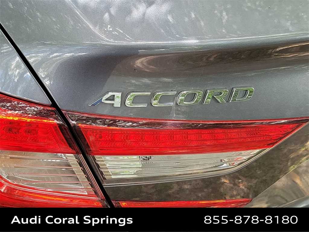 Thumbnail: 2018 Honda Accord - 18