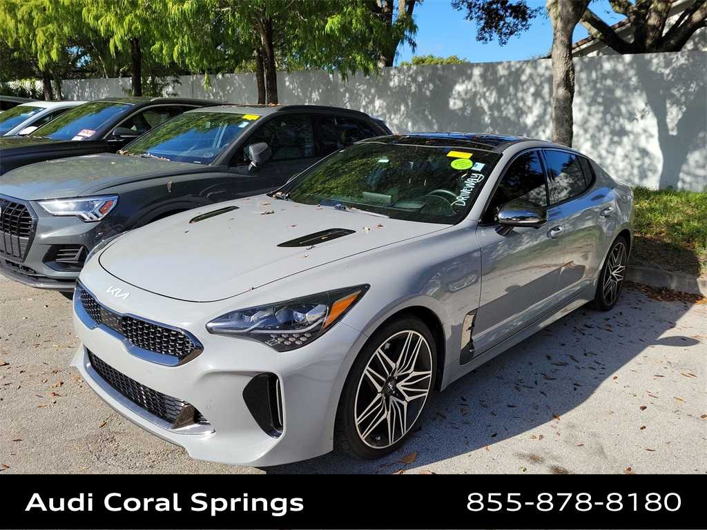 Thumbnail: 2023 Kia Stinger - 4