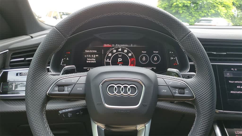 Thumbnail: 2025 Audi RS Q8 - 23