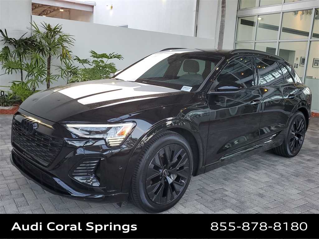 2024 Audi Q8 e-tron Prestige 4