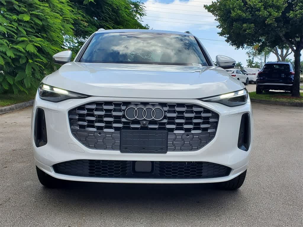 Thumbnail: 2025 Audi Q5 - 14