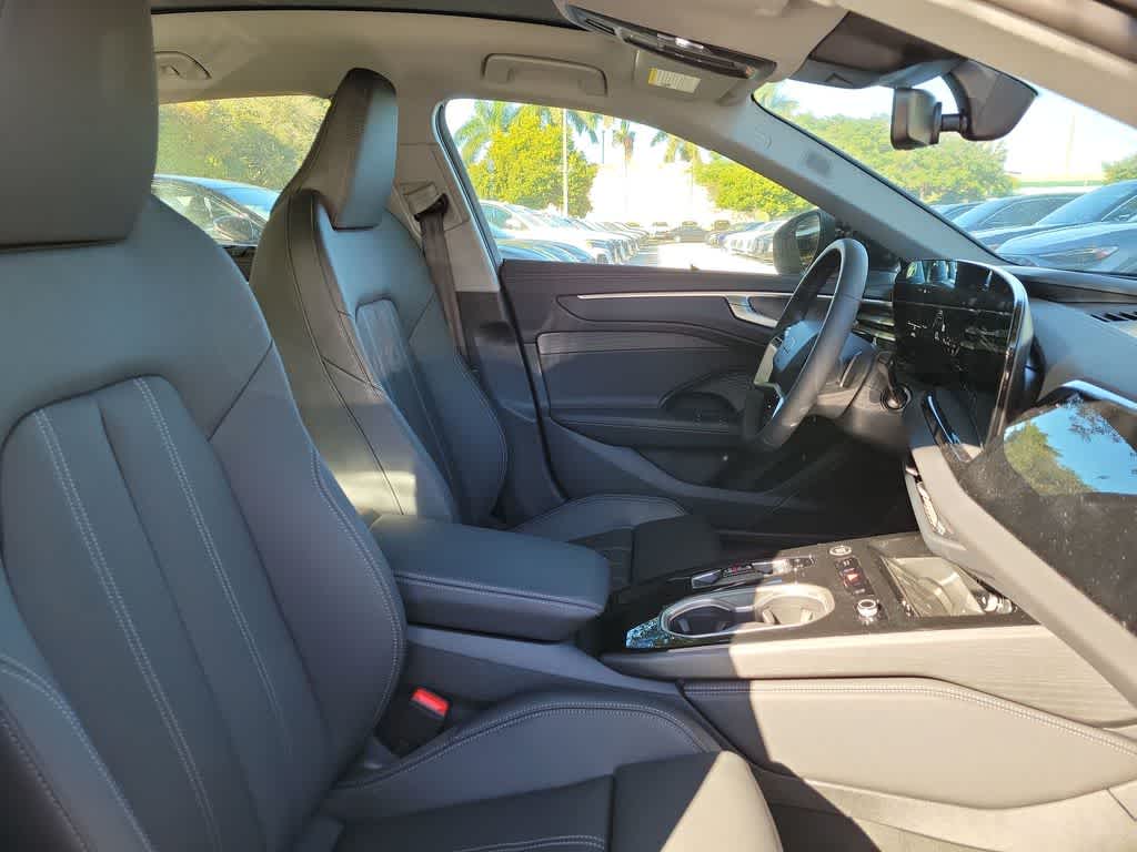 Thumbnail: 2026 Audi A6 - 14