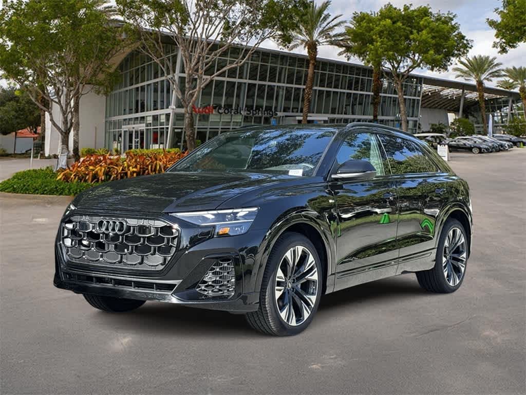 Thumbnail: 2025 Audi Q8 - 1