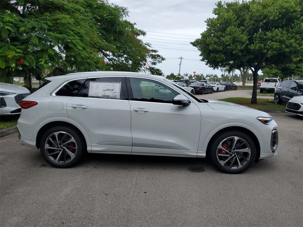 Thumbnail: 2025 Audi SQ5 - 9