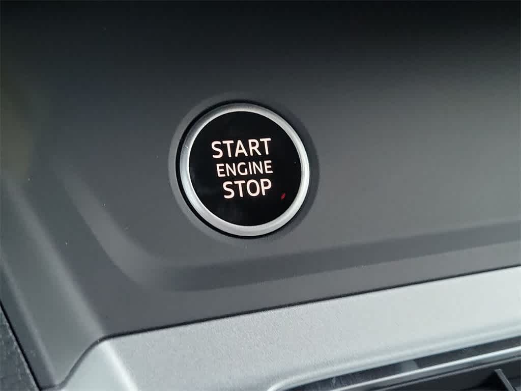 Thumbnail: 2025 Audi Q3 - 27