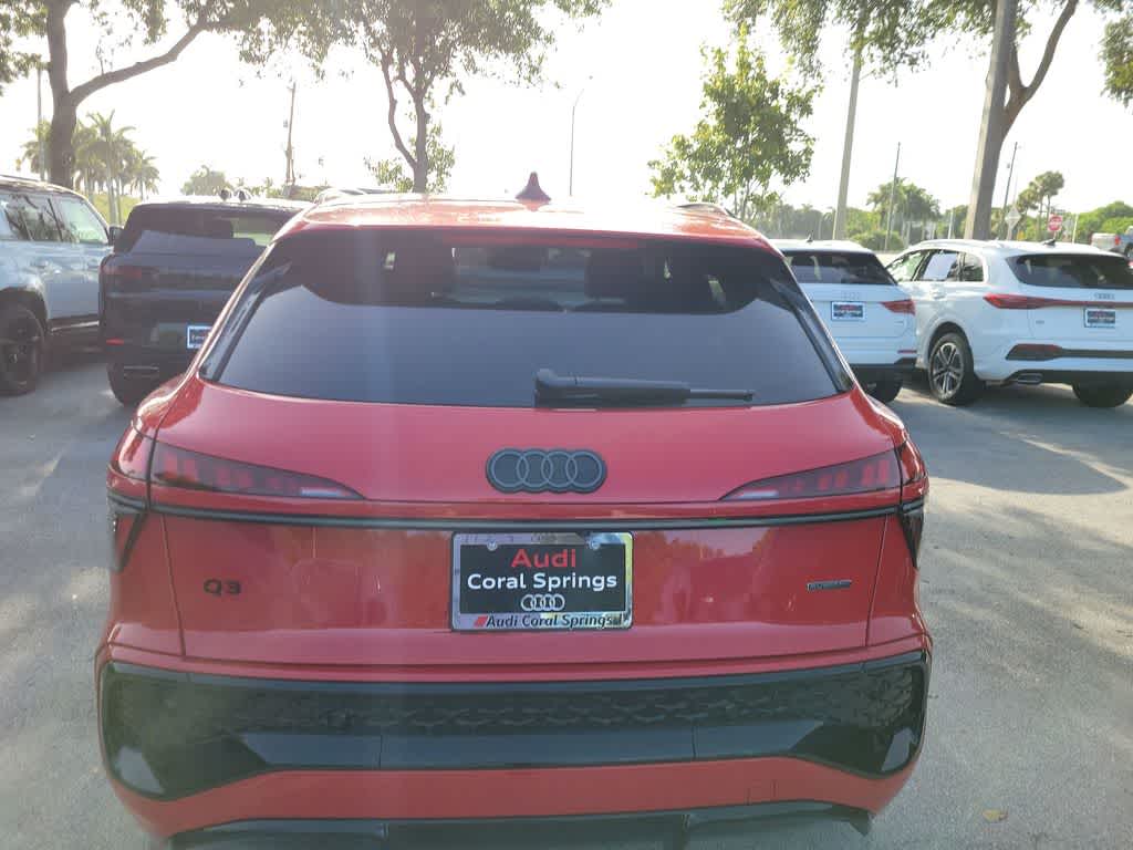 Thumbnail: 2026 Audi Q3 - 5