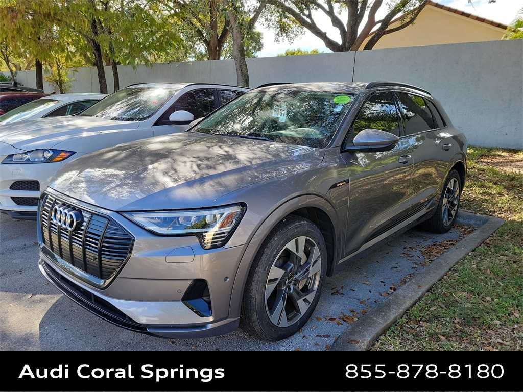 Thumbnail: 2021 Audi e-tron - 4