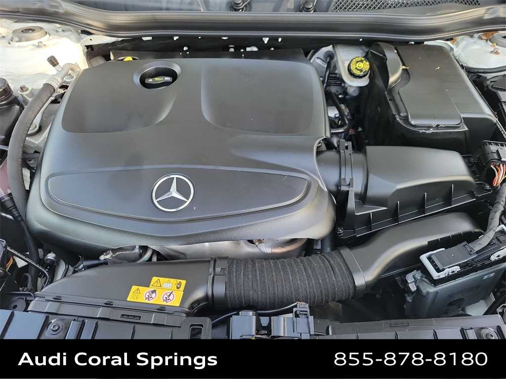Thumbnail: 2019 Mercedes-Benz GLA - 17