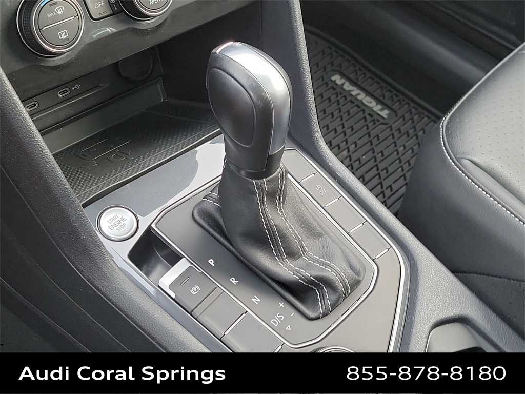 Thumbnail: 2021 Volkswagen Tiguan - 17