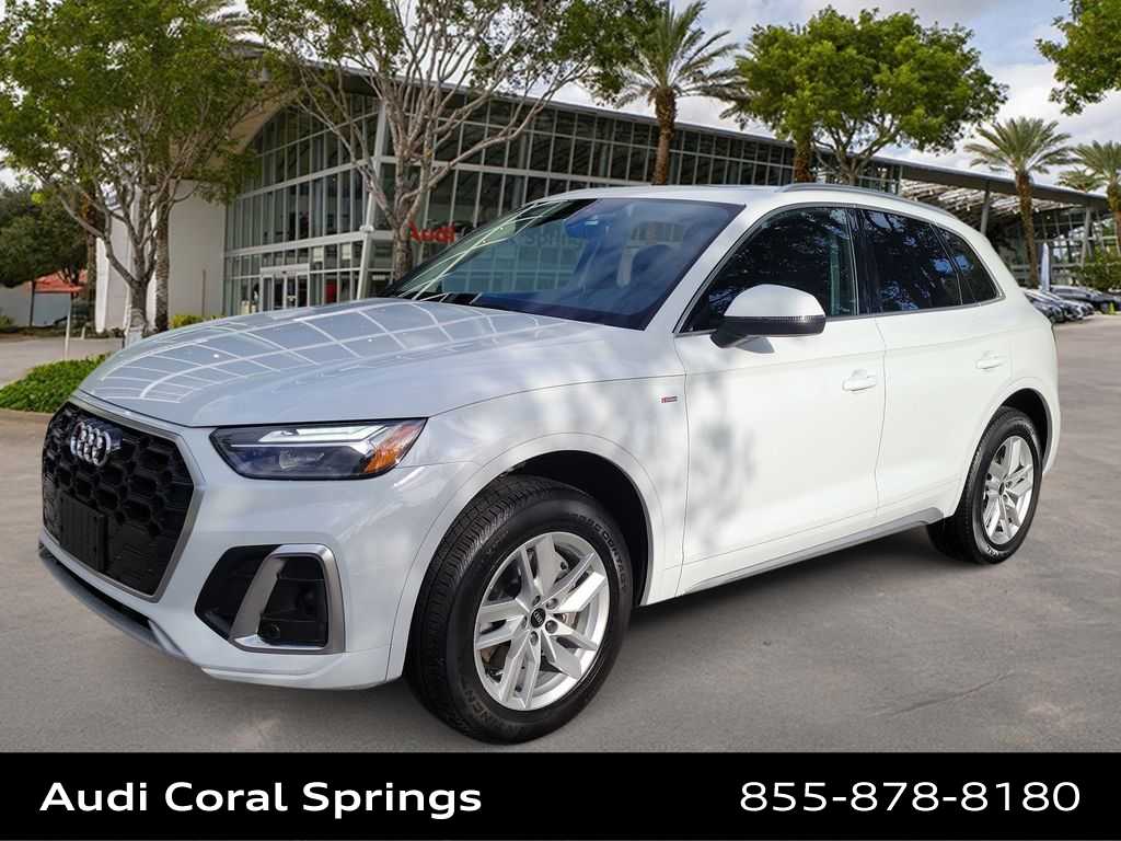 Thumbnail: 2023 Audi Q5 - 1