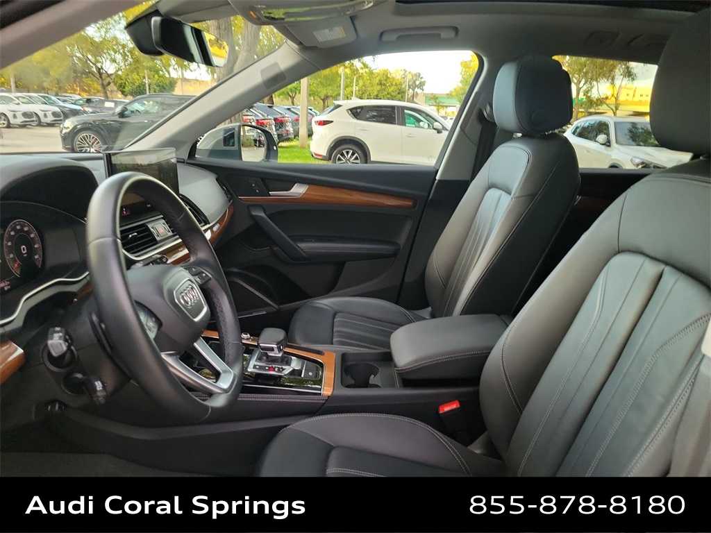 Thumbnail: 2023 Audi Q5 - 19