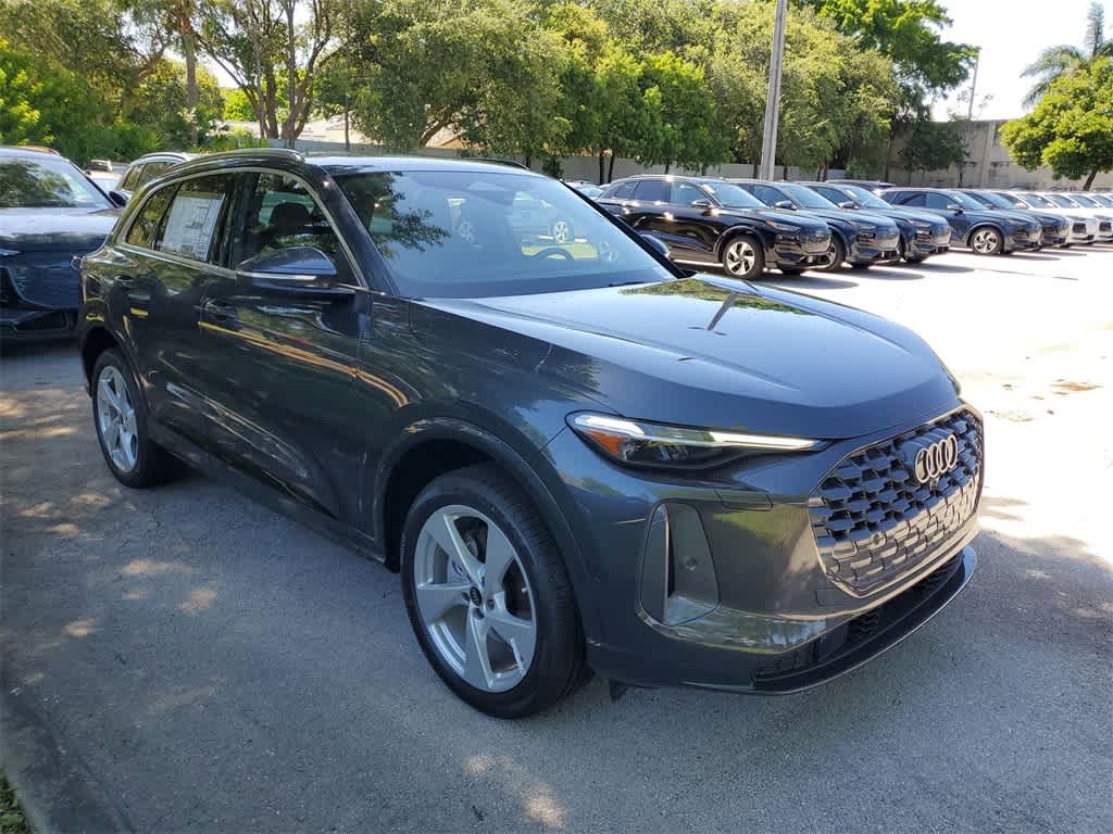 Thumbnail: 2025 Audi Q5 - 2