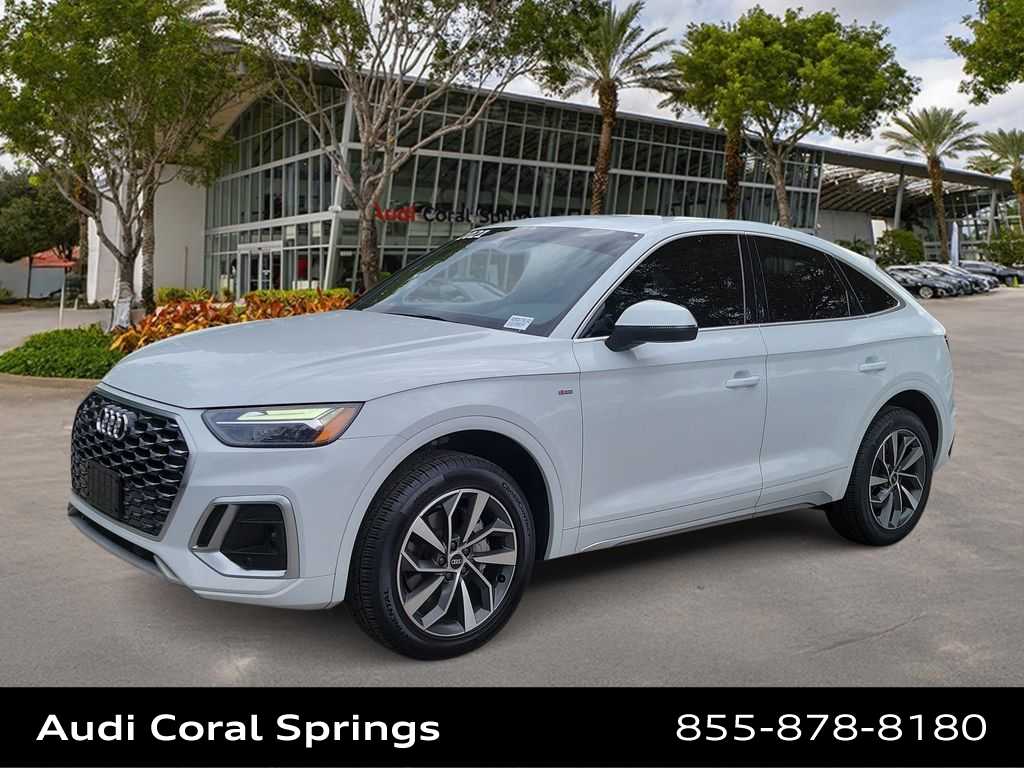 Thumbnail: 2021 Audi Q5 - 1