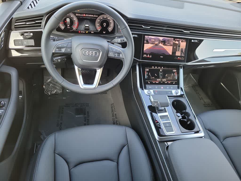 Thumbnail: 2026 Audi Q7 - 18