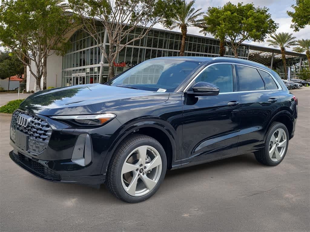 Thumbnail: 2025 Audi Q5 - 1