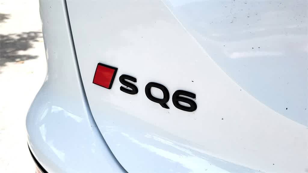 Thumbnail: 2025 Audi SQ6 e-tron - 15